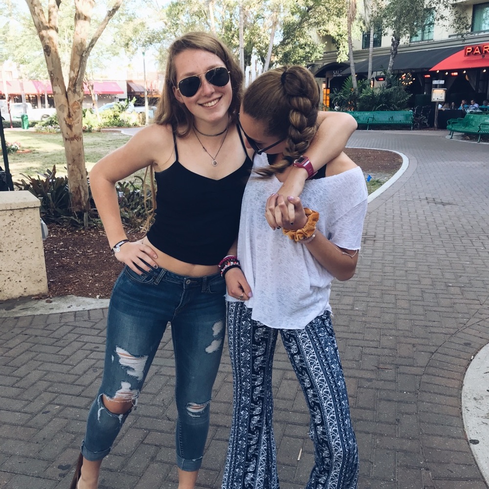 Meet your Posher, Lainey